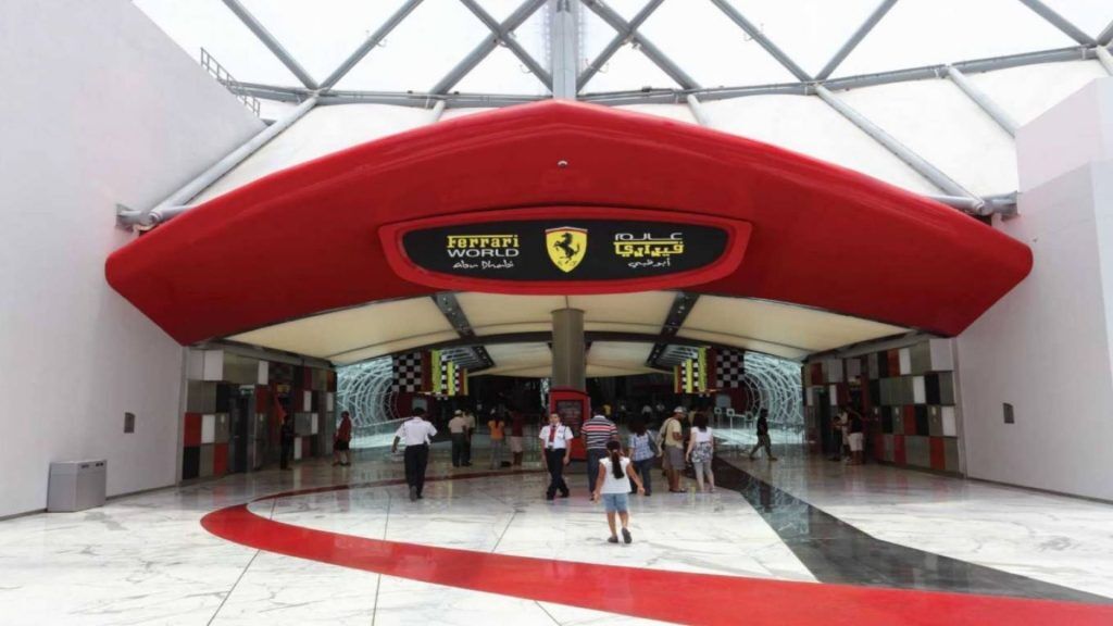 Abu Dhabi City Tour Including Sheikh Zayed Grand Mosque and Ferrari World Theme Park -From Abu Dhabi