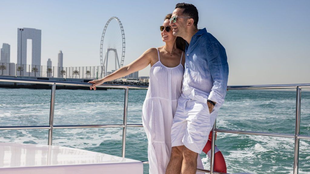 Abra Tours - Ain Dubai and Bluewaters Cruise