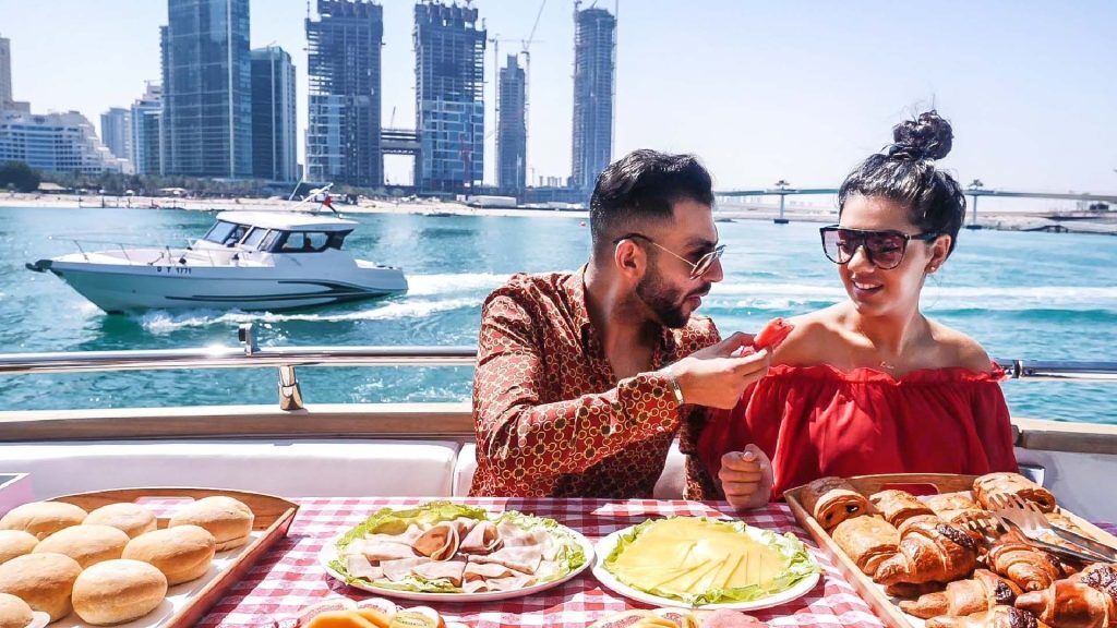 Dubai Marina - Late Riser Sharing Yacht Tour - 2 Hours