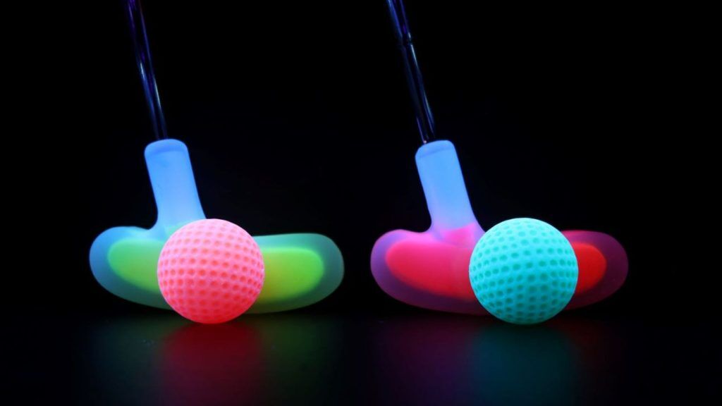 3D Blacklight Minigolf - 1 Hour